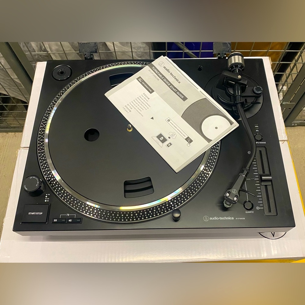 Audio Technica AT-LP120xUSB Vinyl Turntable